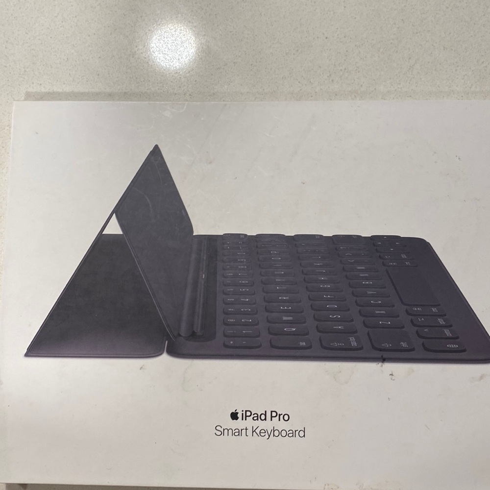 iPad Pro Smart Keyboard (used)